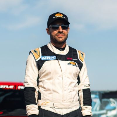 Юрик Погосян